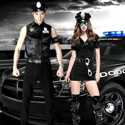 Policijos pareigūno poros kostiumai